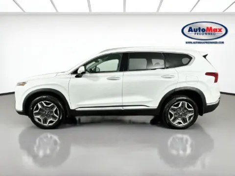 More photos of 2023 Hyundai Santa Fe Limited at AutoMax Marlborough, MA