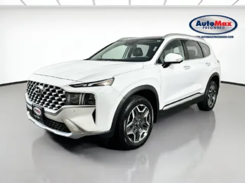 More photos of 2023 Hyundai Santa Fe Limited at AutoMax Marlborough, MA
