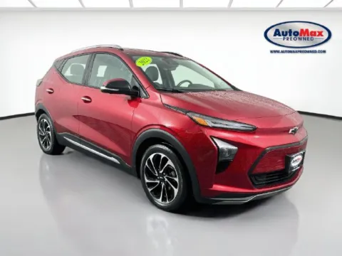 Red 2022 Chevrolet Bolt EUV Premier for sale in Marlborough, MA