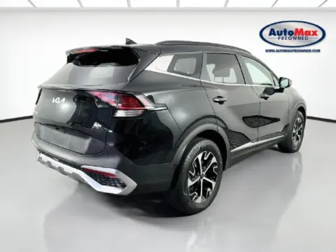 Photos of 2023 Kia Sportage Hybrid EX for sale in Marlborough, MA at AutoMax Marlborough