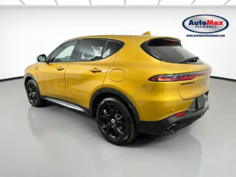 More photos of 2024 Dodge Hornet R/T Plus at AutoMax Marlborough, MA