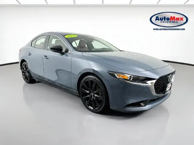 2025 Mazda Mazda3 Carbon Edition