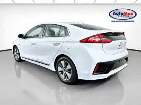 More photos of 2019 Hyundai Ioniq Plug-In Hybrid Limited at AutoMax Marlborough, MA