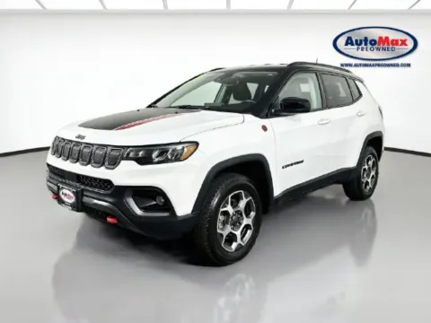 More photos of 2022 Jeep Compass Trailhawk at AutoMax Marlborough, MA