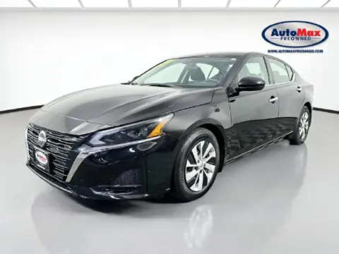 More photos of 2023 Nissan Altima 2.5 S at AutoMax Marlborough, MA
