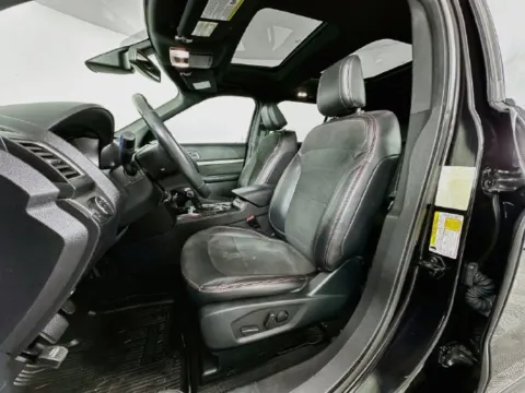 More photos of 2019 Ford Explorer XLT at AutoMax Marlborough, MA
