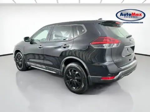 More photos of 2018 Nissan Rogue S at AutoMax Marlborough, MA