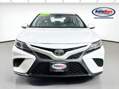 More photos of 2018 Toyota Camry SE at AutoMax Marlborough, MA