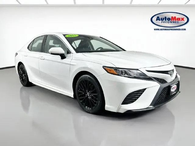 White 2018 Toyota Camry SE for sale in Marlborough, MA