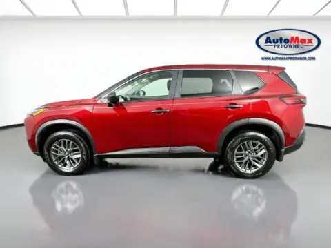 More photos of 2023 Nissan Rogue S at AutoMax Marlborough, MA