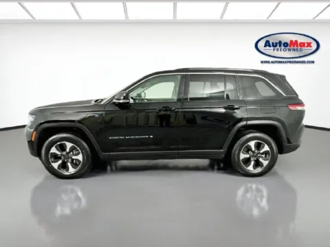 More photos of 2023 Jeep Grand Cherokee 4xe at AutoMax Marlborough, MA