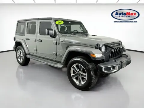 Gray 2018 Jeep Wrangler Unlimited Sahara for sale in Marlborough, MA