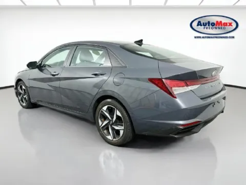 More photos of 2023 Hyundai Elantra SEL at AutoMax Marlborough, MA