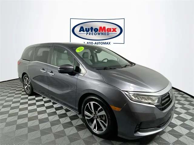 Used 2021 Honda Odyssey Touring for sale in Marlborough, MA at