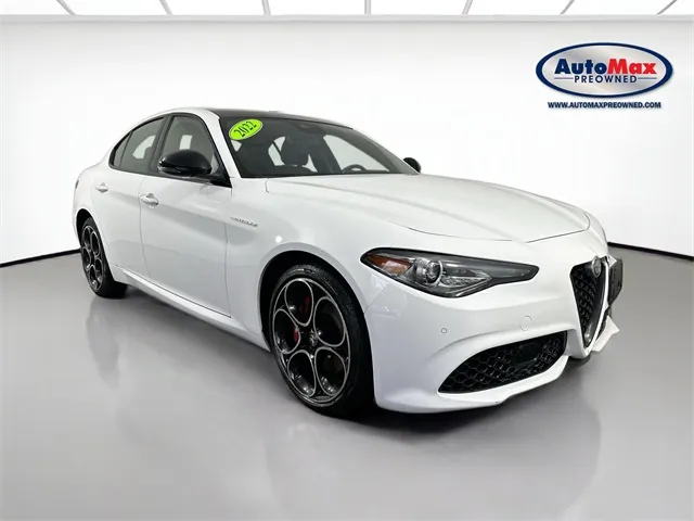 2022 Alfa Romeo Giulia