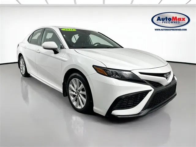White 2021 Toyota Camry SE for sale in Marlborough, MA