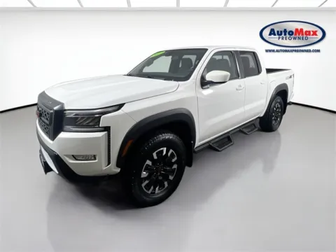 More photos of 2022 Nissan Frontier PRO-4X at AutoMax Marlborough, MA