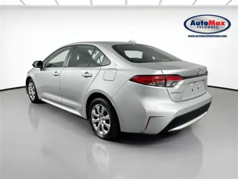 More photos of 2020 Toyota Corolla LE at AutoMax Marlborough, MA