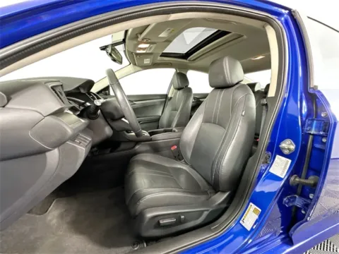 More photos of 2016 Honda Civic EX-L at AutoMax Marlborough, MA