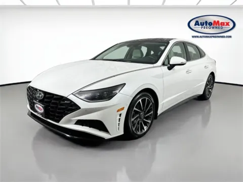More photos of 2022 Hyundai Sonata Limited at AutoMax Marlborough, MA