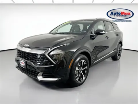 Another view of 2023 Kia Sportage Hybrid EX for sale in Marlborough, MA at AutoMax Marlborough