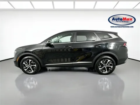More photos of 2023 Kia Sportage Hybrid EX at AutoMax Marlborough, MA