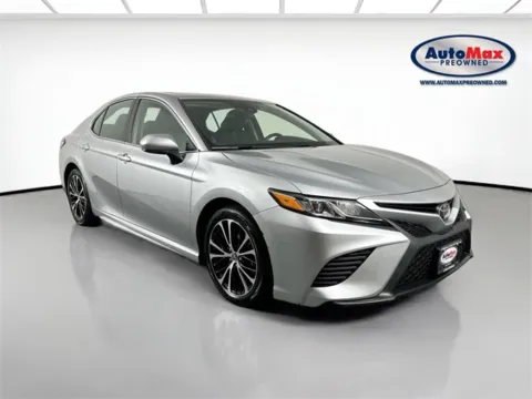 Silver 2019 Toyota Camry SE for sale in Marlborough, MA