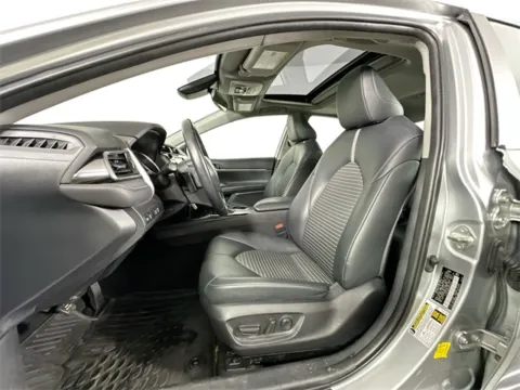 More photos of 2019 Toyota Camry SE at AutoMax Marlborough, MA