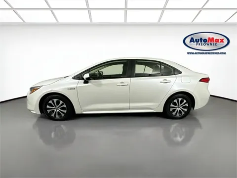 More photos of 2020 Toyota Corolla Hybrid LE at AutoMax Marlborough, MA