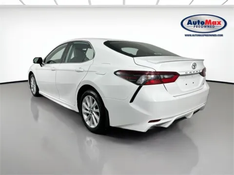 More photos of 2021 Toyota Camry SE at AutoMax Marlborough, MA