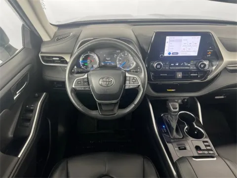 Another view of 2023 Toyota Highlander Hybrid XLE for sale in Marlborough, MA at AutoMax Marlborough