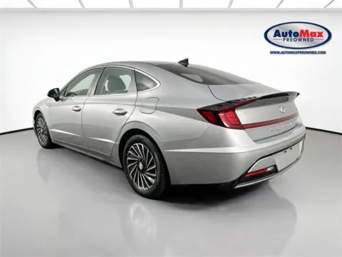 More photos of 2023 Hyundai Sonata Hybrid SEL at AutoMax Marlborough, MA