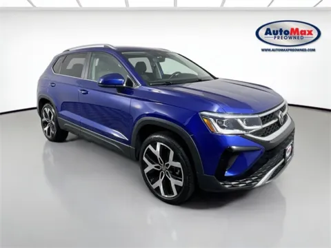 Blue 2022 Volkswagen Taos 1.5T SEL for sale in Marlborough, MA