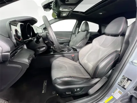 More photos of 2021 Hyundai Elantra N Line at AutoMax Marlborough, MA