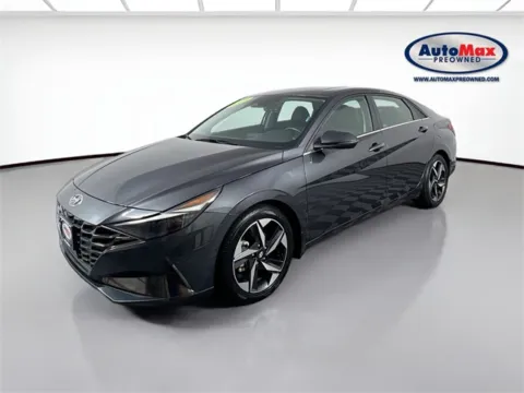 More photos of 2023 Hyundai Elantra Limited at AutoMax Marlborough, MA