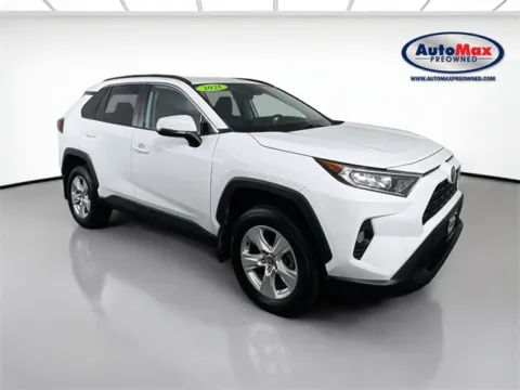 White 2021 Toyota RAV4 XLE for sale in Marlborough, MA