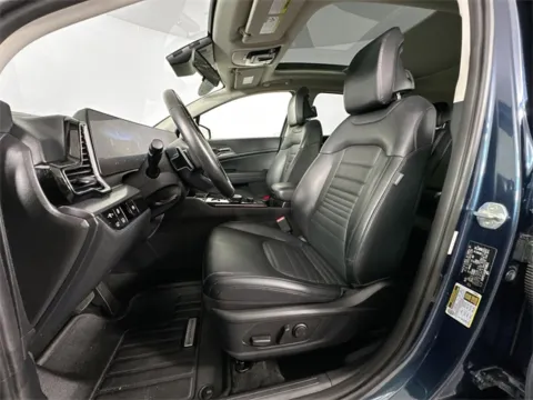 More photos of 2023 Kia Sportage Hybrid SX-Prestige at AutoMax Marlborough, MA