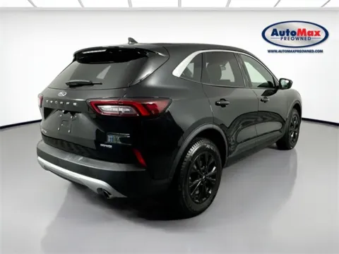 Photos of 2023 Ford Escape Active for sale in Marlborough, MA at AutoMax Marlborough