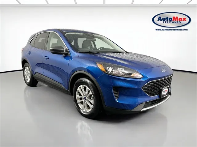 Blue 2022 Ford Escape Hybrid SE for sale in Marlborough, MA