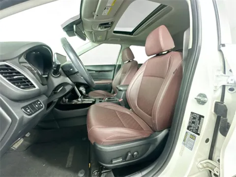 More photos of 2022 Kia Seltos SX at AutoMax Marlborough, MA