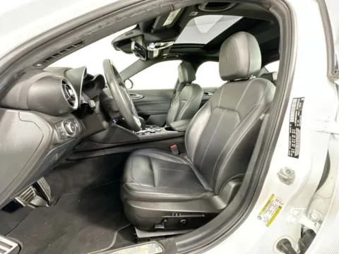 More photos of 2022 Alfa Romeo Giulia Ti at AutoMax Marlborough, MA