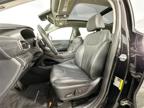 More photos of 2022 Hyundai Santa Fe Hybrid SEL Premium at AutoMax Marlborough, MA