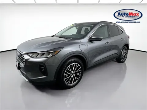 More photos of 2023 Ford Escape Plug-In Hybrid at AutoMax Marlborough, MA
