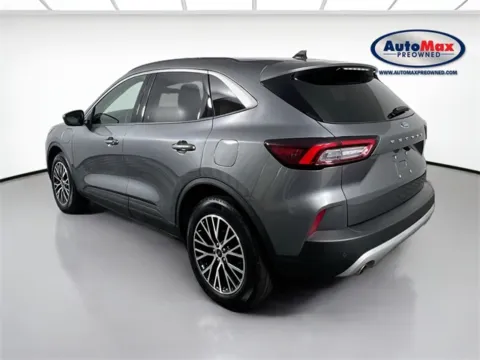 More photos of 2023 Ford Escape Plug-In Hybrid at AutoMax Marlborough, MA
