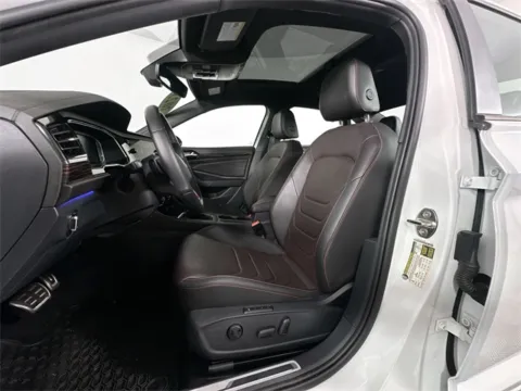 More photos of 2023 Volkswagen Jetta GLI 2.0T Autobahn at AutoMax Marlborough, MA
