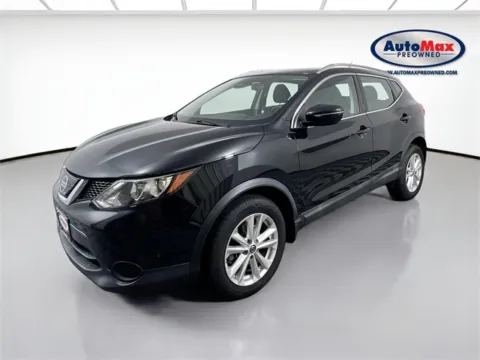 More photos of 2019 Nissan Rogue Sport SV at AutoMax Marlborough, MA