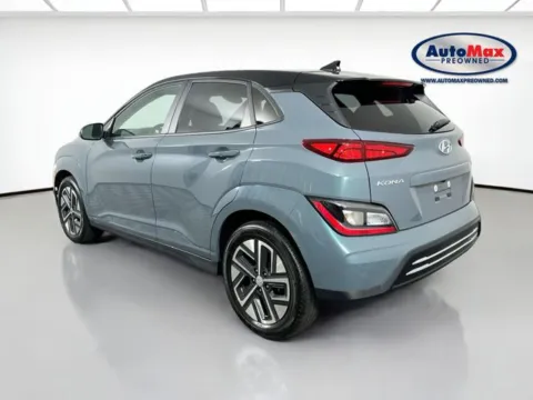 More photos of 2023 Hyundai Kona Electric SE at AutoMax Marlborough, MA