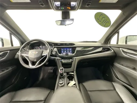 Another view of 2022 Cadillac XT6 Premium Luxury for sale in Marlborough, MA at AutoMax Marlborough
