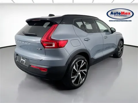Photos of 2022 Volvo XC40 R-Design for sale in Marlborough, MA at AutoMax Marlborough