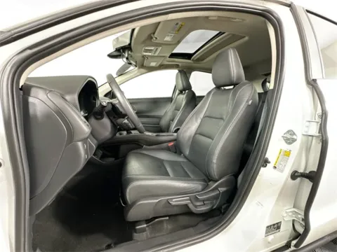 More photos of 2022 Honda HR-V EX-L at AutoMax Marlborough, MA